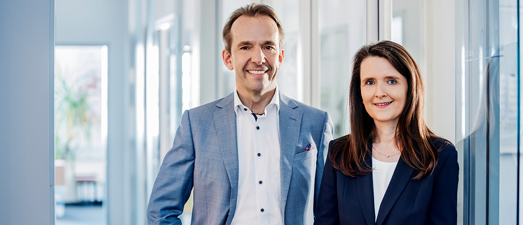 Ilka Erben und Volker Kirstein in ihrer Steuerkanzlei